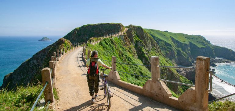 Assurance Marco Polo , Tour du monde à vélo 