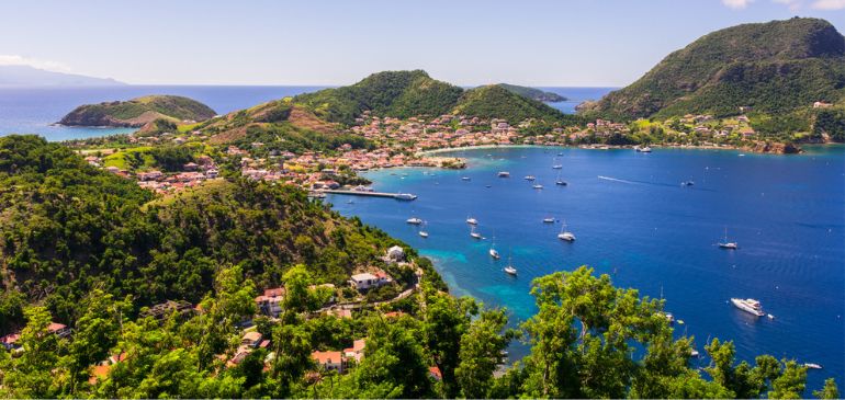 Visiter les Antilles française avec l'assurance Routard