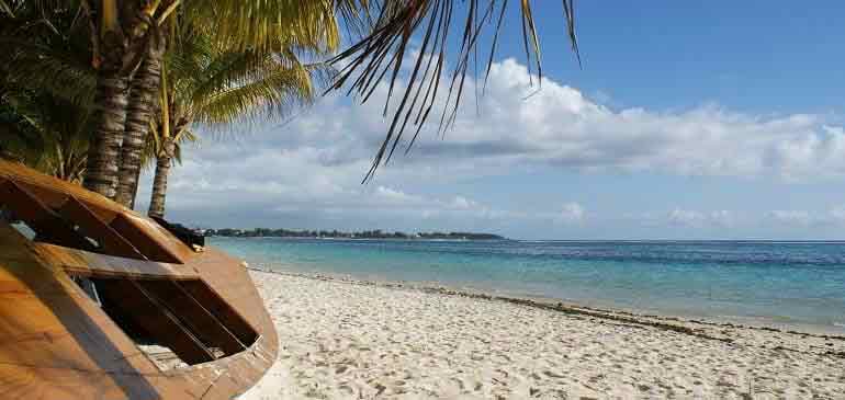 septembre avec AVI assurance voyage septembre