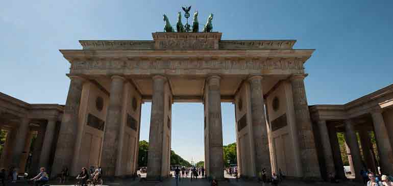 Berlin Brandebourg AVI assurance voyage Allemagne