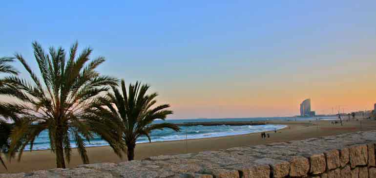 Barcelone assurance voyage Espagne AVI