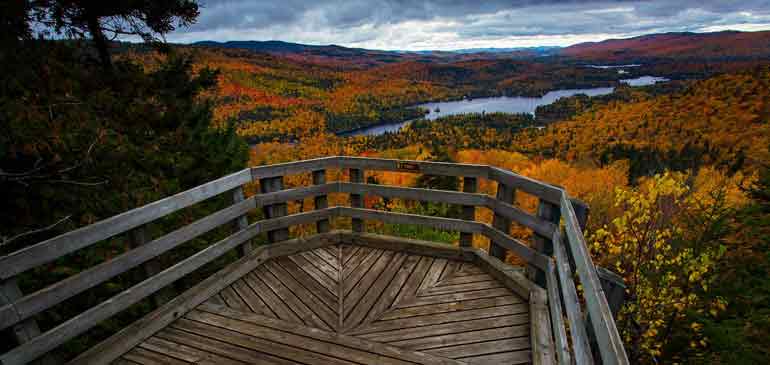 été indien automne assurance voyage Routard AVI