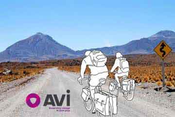 les roues solidaires à velo avec AVI International assurance voyage