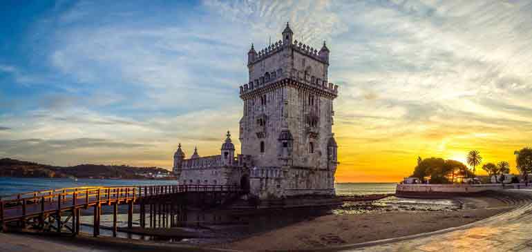 Lisboa torre de Belém AVI seguros