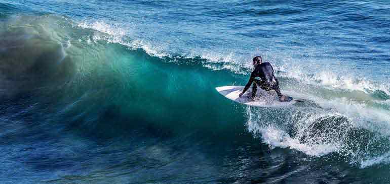 Muizenberg surf assurance voyage Afrique du Sud par actisphere pour AVI